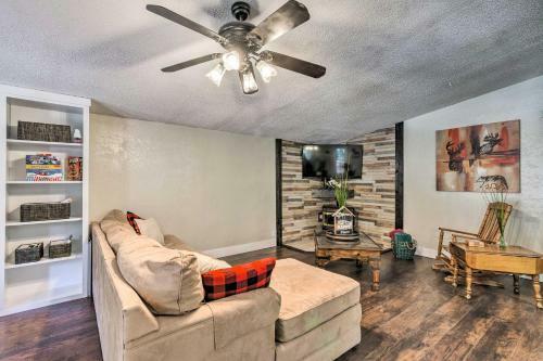 Lincoln Forest Retreat With Wraparound Deck!
