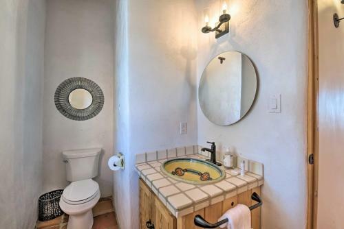 Updated El Prado Home With Game Room And Mtn Views