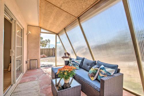 Secluded Desert Home With Fire Pit 3 Mi To Taos