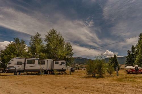 Rv Lot 11