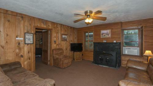 Wild Horse Cabin