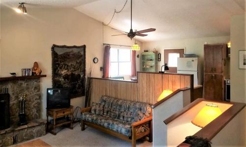Forest View Cabin