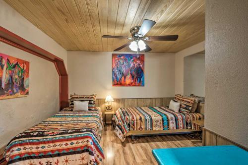 Apartamento Lavish Condo With 2 Decks - 5mi To Ruidoso Downs