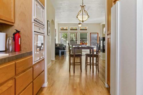 Casa De Silicon - An Irvie Home