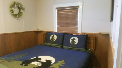 Honey Bear Cabin