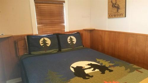 Honey Bear Cabin