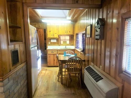 Upper Canyon Retreat