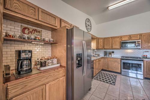 Charming Ruidoso House With Deck And Mtn Views!