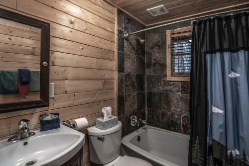 Whispering Pine Cabins- Bear Country-upper Canyon