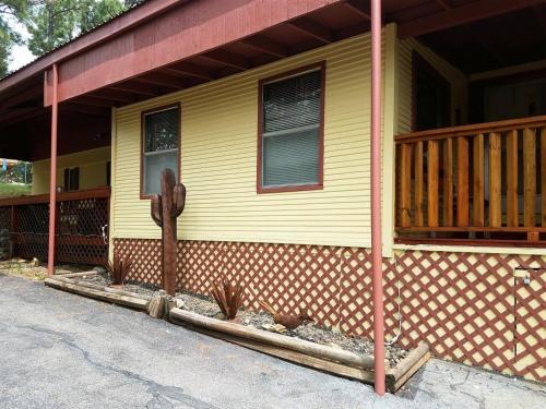Papa Bears Cabin