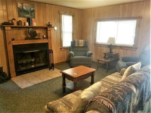 Carrizo Creek Cabin