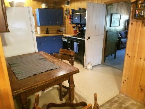 River Place Cabin