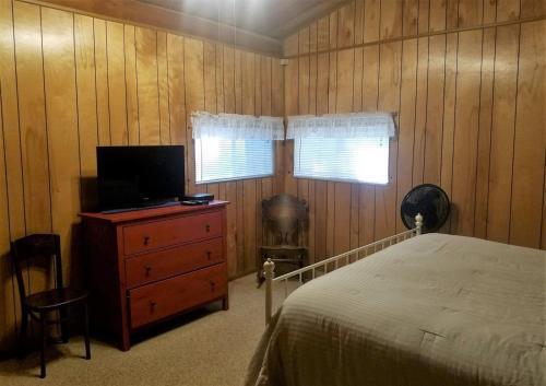 River Place Cabin