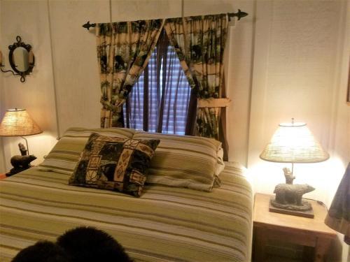 River Bear Cabin