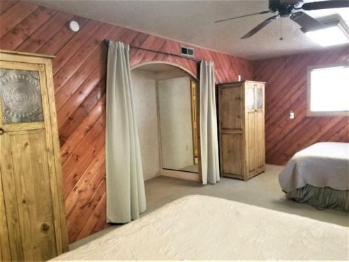 Rivers Edge Cabin - Cozy Cabins Llc