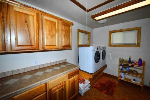 Rivers Edge Cabin - Cozy Cabins Llc