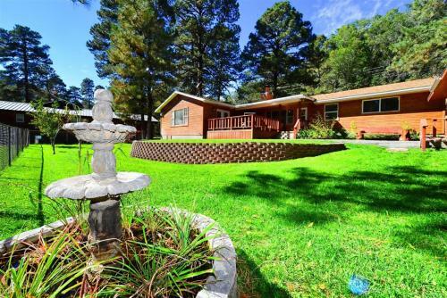 Rivers Edge Cabin - Cozy Cabins Llc