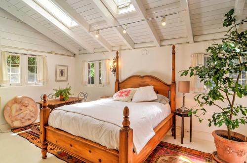 Charming Santa Fe Studio Cabin With Sauna And Patio!
