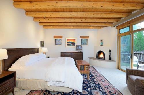 Bishop`s Lodge Villa 38f