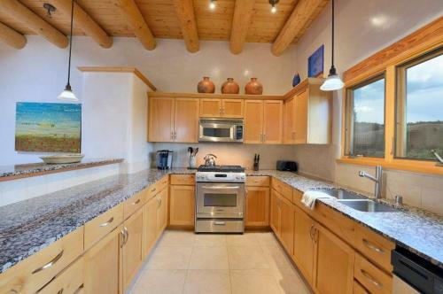 Bishop`s Lodge Villa 38f