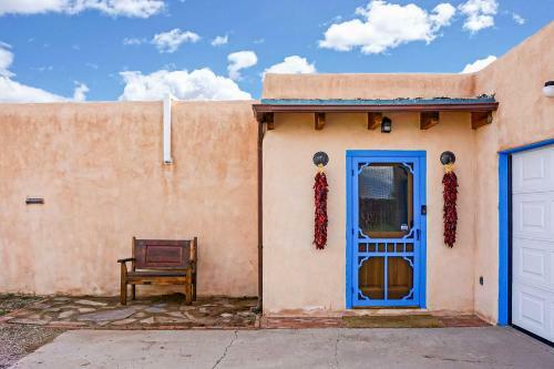 Authentic Santa Fe Adobe Home With Desert Views