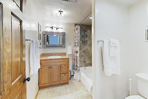 New Listing! Charming Remodel With Private Patio Home