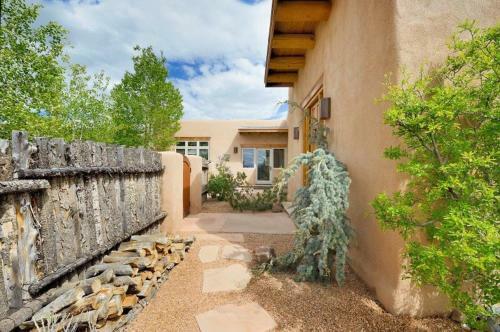 Bishop`s Lodge Villa 43d