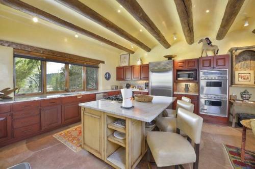 Ponderosa Estate