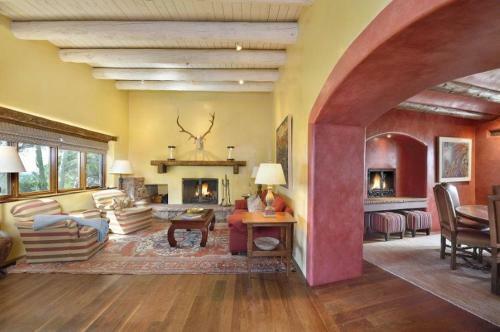 Ponderosa Estate