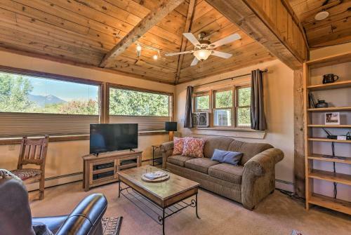 Apartamento Taos Studio With Shared Hot Tub In Historic District!