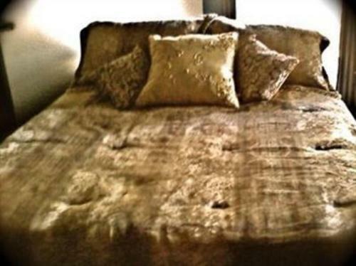 Sankofa Aban Bed And Breakfast