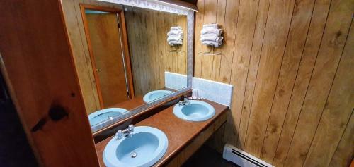 Motel Red Ranch Inn