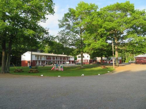 Motel Red Ranch Inn
