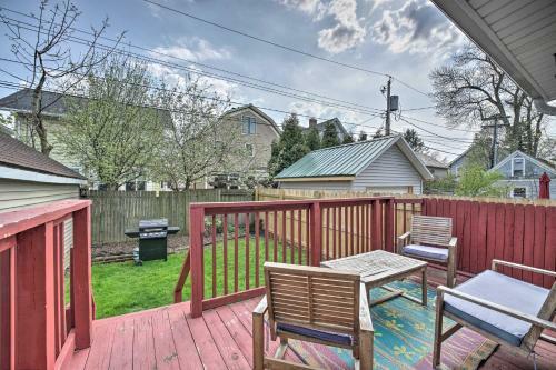 Modern, Comfortable Home, 2 Mi To Ub Campus!
