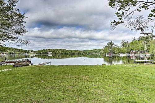 Luxe Lakefront Family Cottage With Private Dock