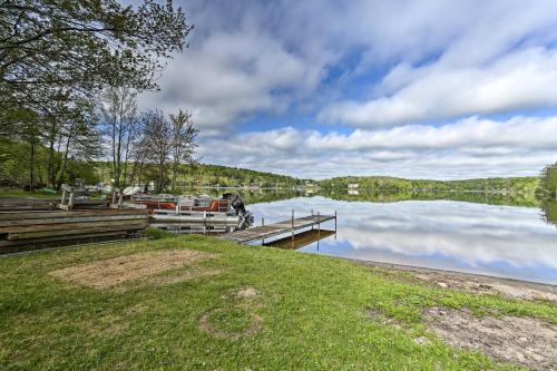 Luxe Lakefront Family Cottage With Private Dock