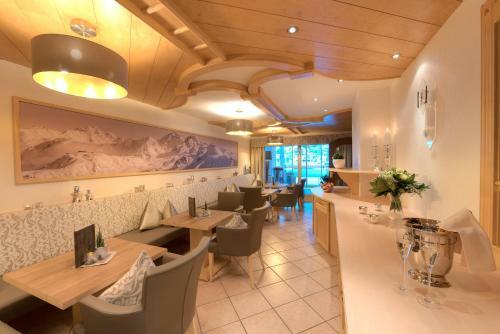 Hotel Martha