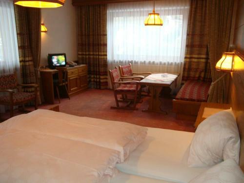 Hostal Hotel Garni Val-sinestra