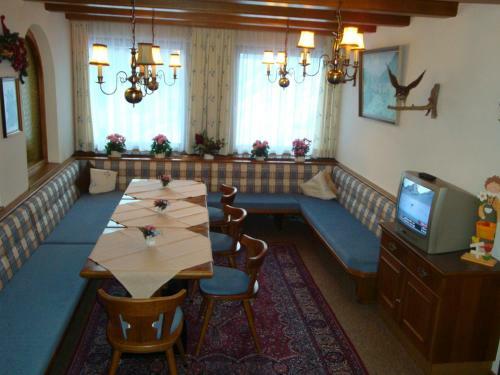 Hostal Hotel Garni Val-sinestra