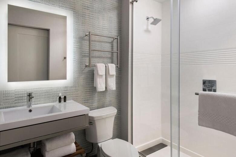Hotel Towneplace Suites By Marriott New York Brooklyn