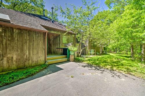 Apartamento Peaceful East Hampton Apt With Yard And Shared Pool!
