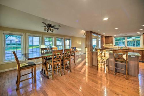 Charming Home Steps From Lake George With Bbq!