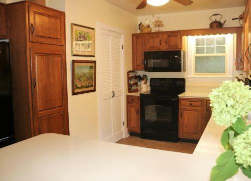 42 Forest Lane Home