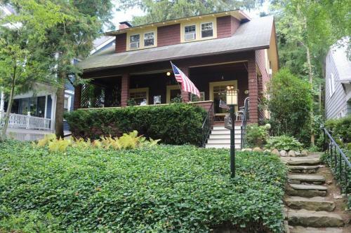 42 Forest Lane Home