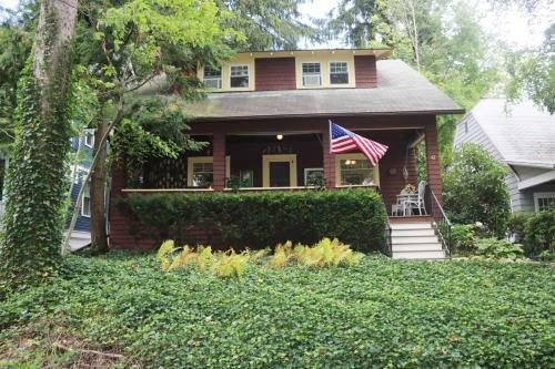 42 Forest Lane Home