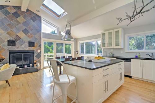 Modern Hampton Bays House With Pool And Bay Rights!