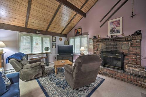 Hunter Hideaway With Yard And Deck 3 Mi To Ski Slopes
