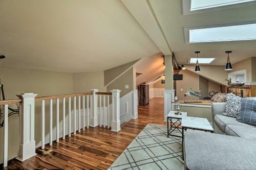Renovated Hudson Valley Escape With Fenced-in Yard!