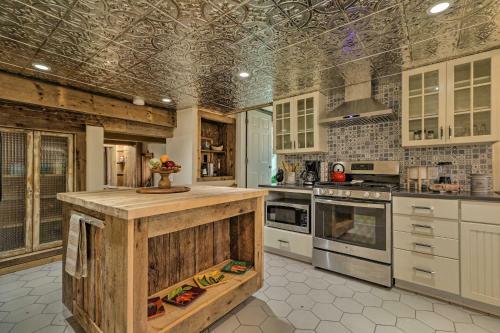 Renovated Hudson Valley Escape With Fenced-in Yard!