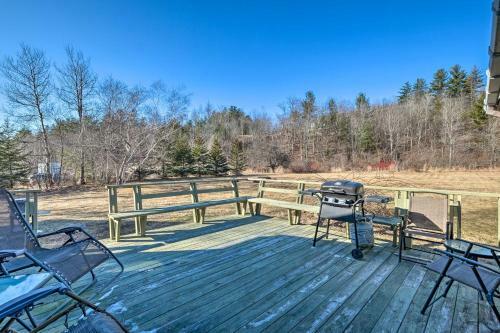 Modern Hunter Mountain Home 1 Mile From Resort!